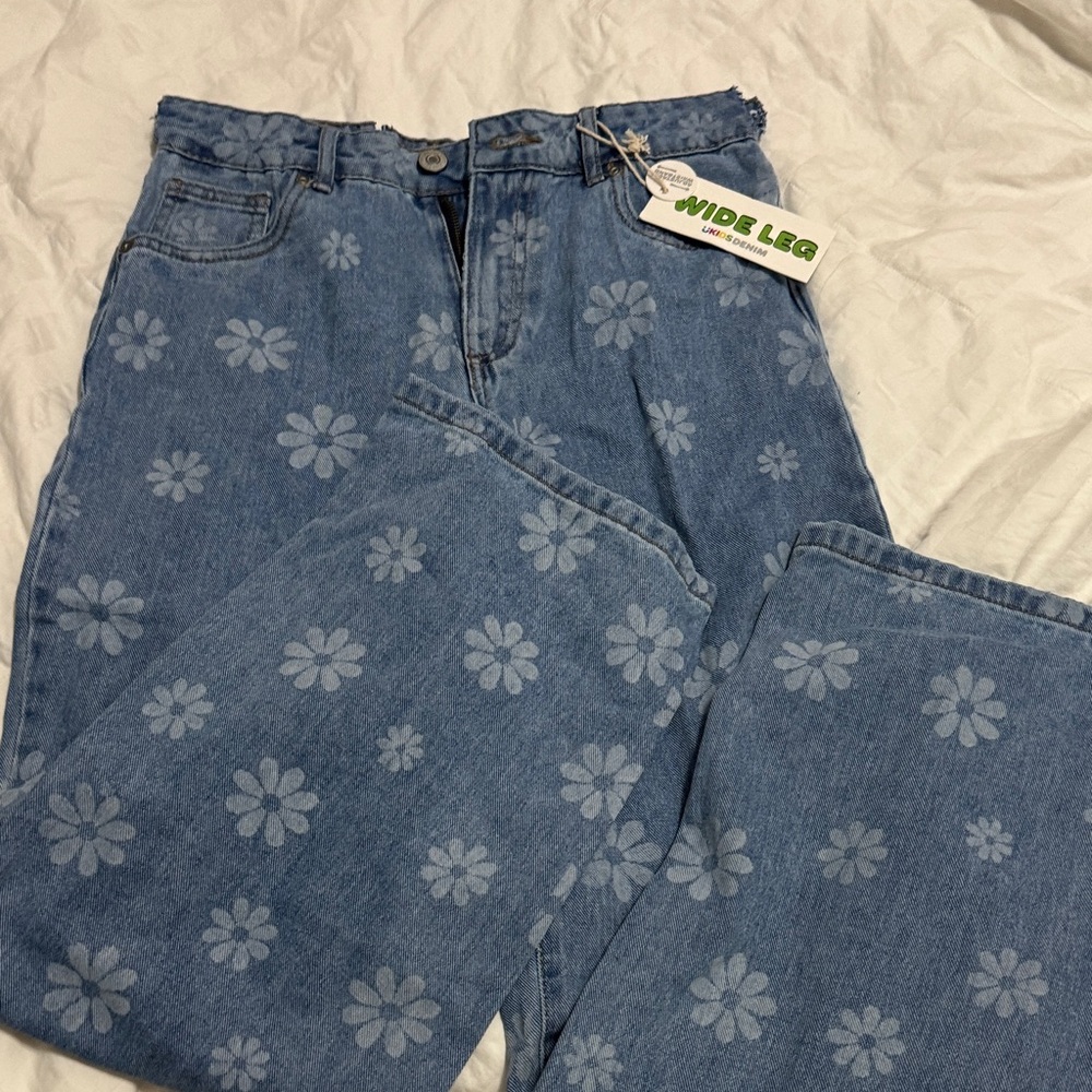 $5-Floral Patterned Kids Blue Jeans